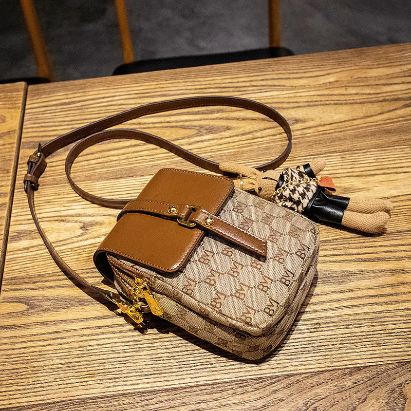 Stylish Mini Crossbody Bag for Women - Vintage Design