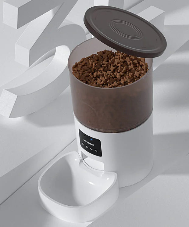 Automatic Dog / Cat Feeder With Camera