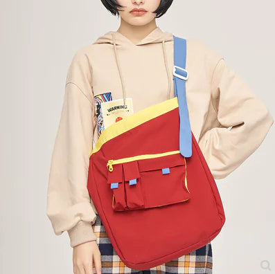 Multicolor Crossbody Bag with Multiple Pockets